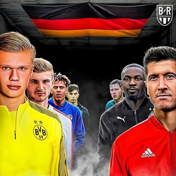 英超官方晒近两年圣诞积分榜：利物浦和阿森纳同分领跑（英超发布近两年圣诞前积分榜：利物浦与阿森纳并列榜首）