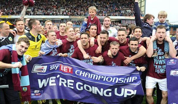 官方：科隆后卫范登伯格被停赛两场，无缘对阵海登海姆和拜仁（官宣：科隆后卫范登伯格被禁赛两场，缺席对阵海登海姆与拜仁）