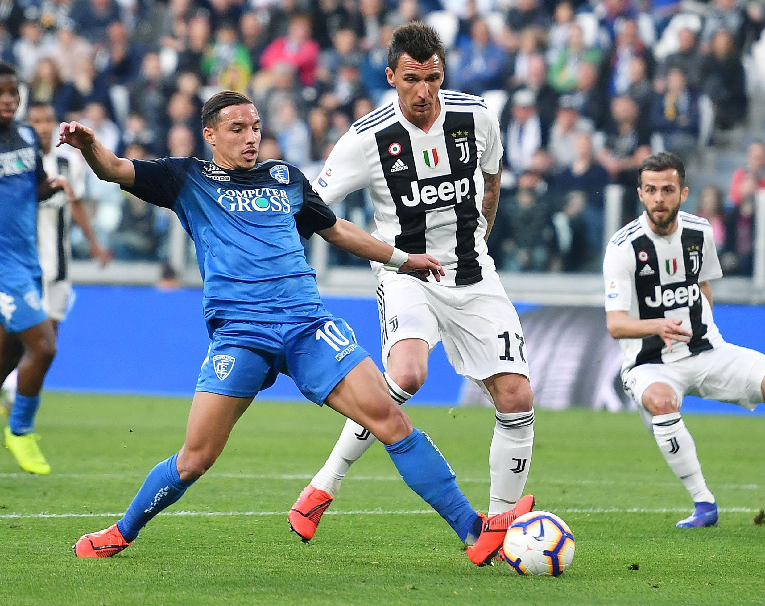 斯潘塞赛季新高＆追平生涯最高分，勇士6人得分上双不敌雷霆