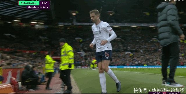 范德芬：教练赛季初希望我能进五个球；我和罗梅罗是兄弟