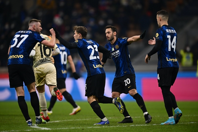 苗原：有中超球队接触韩国国脚朴镇燮，浙江队与球员有传闻