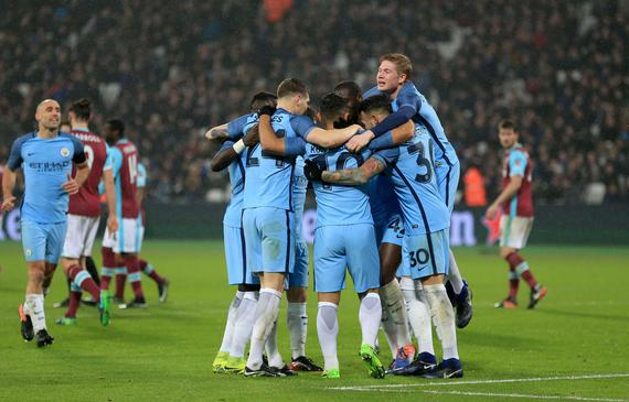 记者：国米、米兰、那不勒斯问价德古拉辛，热刺要价3000万欧（德古拉辛获国米、米兰、那不勒斯关注，热刺要价3000万欧）