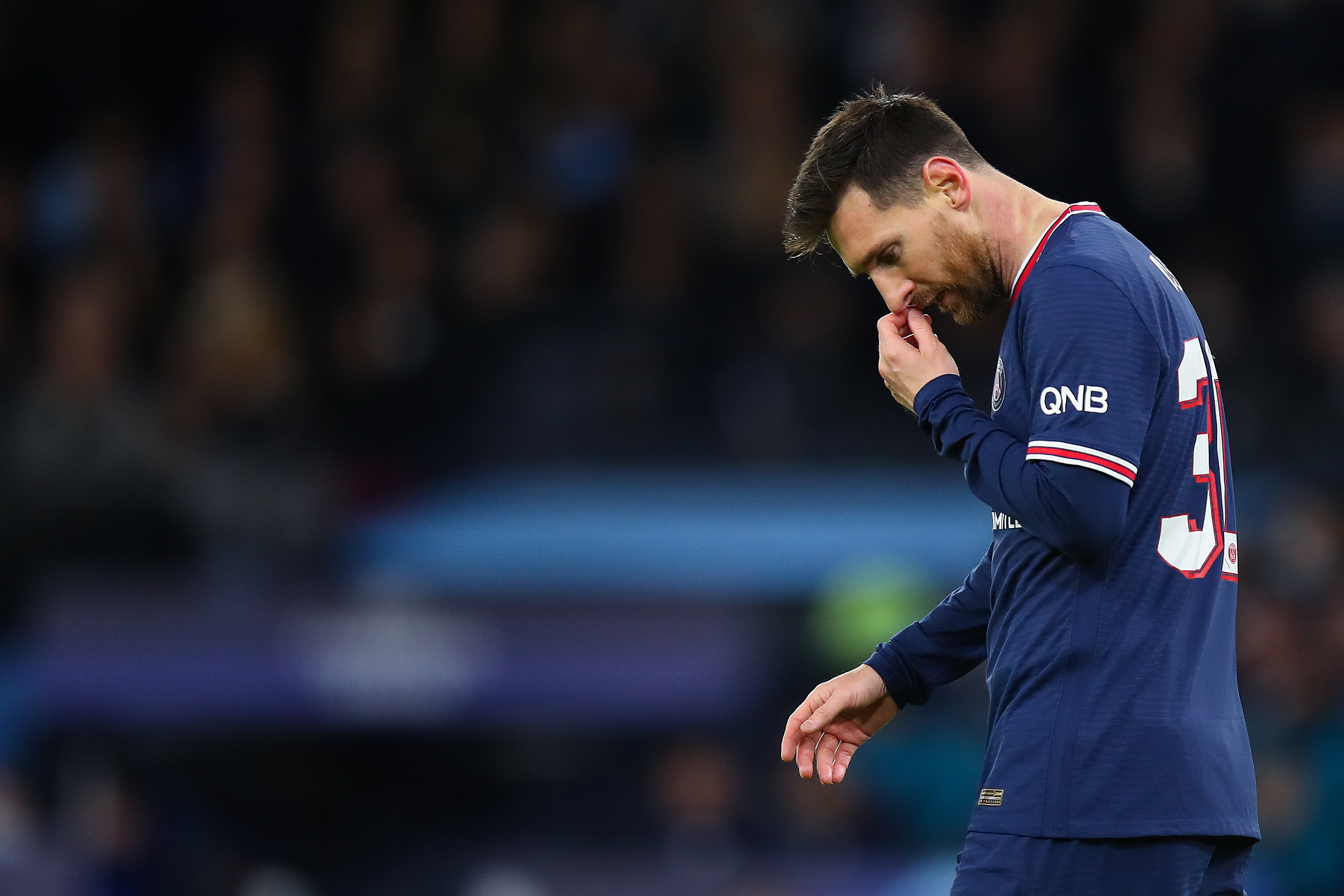 马卡：贝林厄姆现在踢的是团队足球，皇马已经离不开他（马卡：团队型贝林厄姆已成皇马不可或缺）