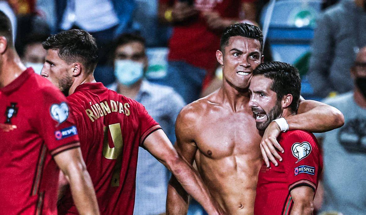 早日归来！33岁巴西球星内马尔晒病床照确认接受手术（33岁内马尔晒病床照证实已手术，盼早日回归）