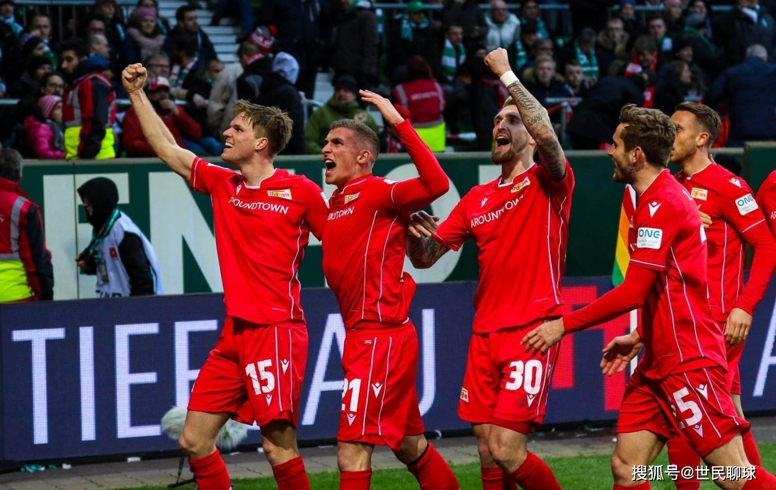 一河南球迷骑三轮车875公里，耗时19天抵达足协杯决赛地苏州