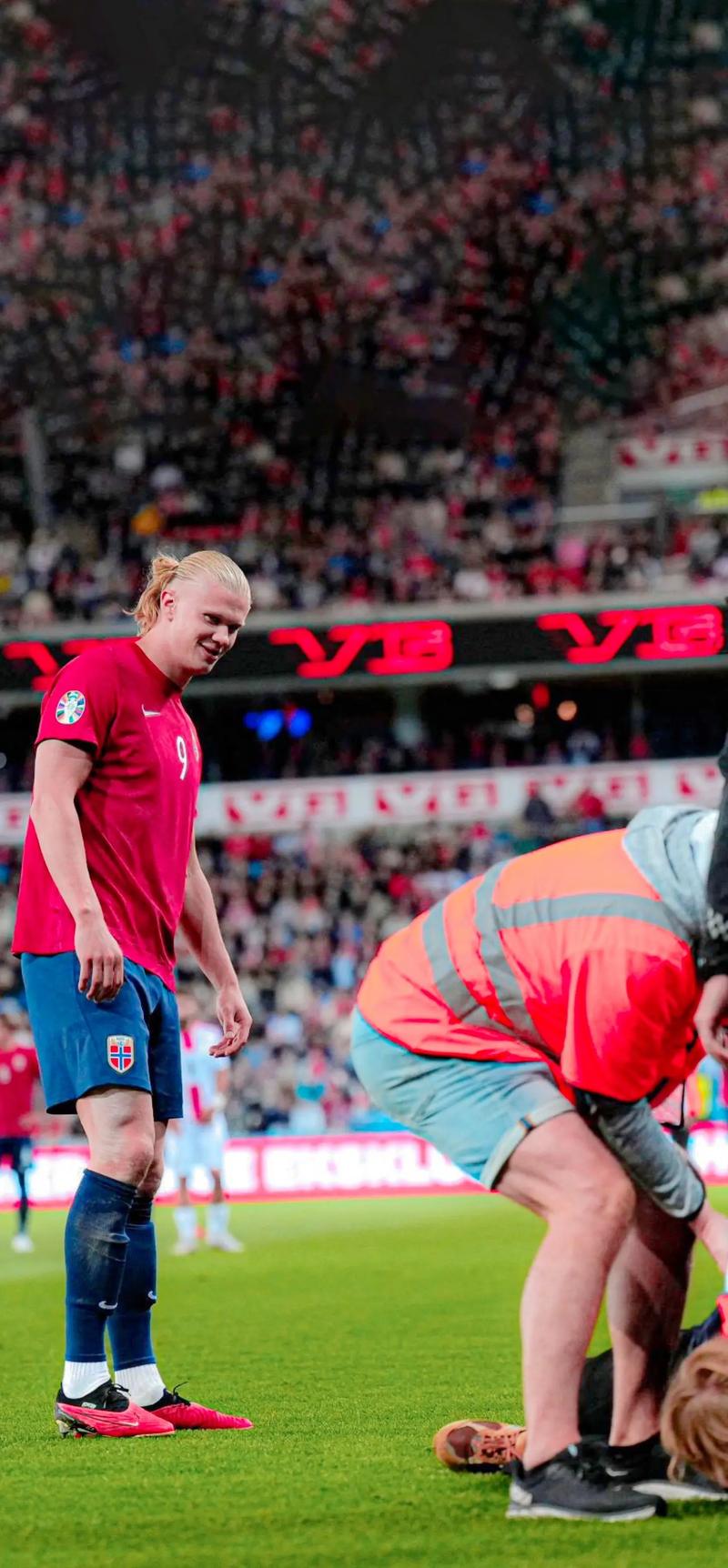 老鹰首节轰41分，杰伦·约翰逊单节6助攻追平生涯纪录