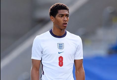 26状元大热！卡梅伦·布泽尔8场比赛创下30年来纪录