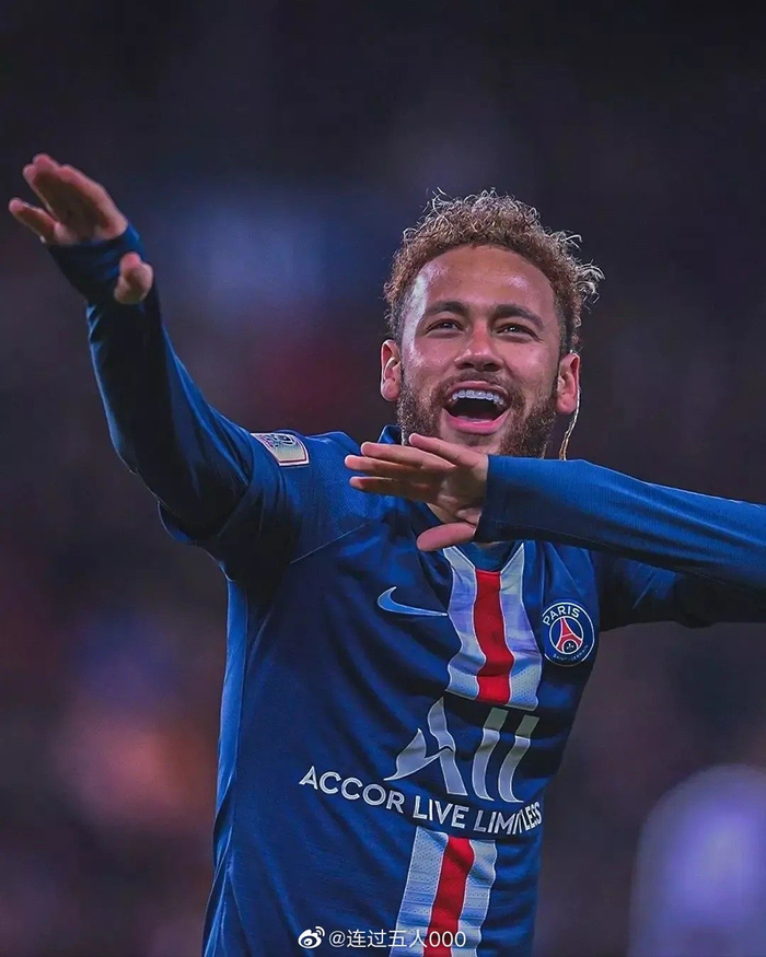 中超赛程更新：关注榜首之争,