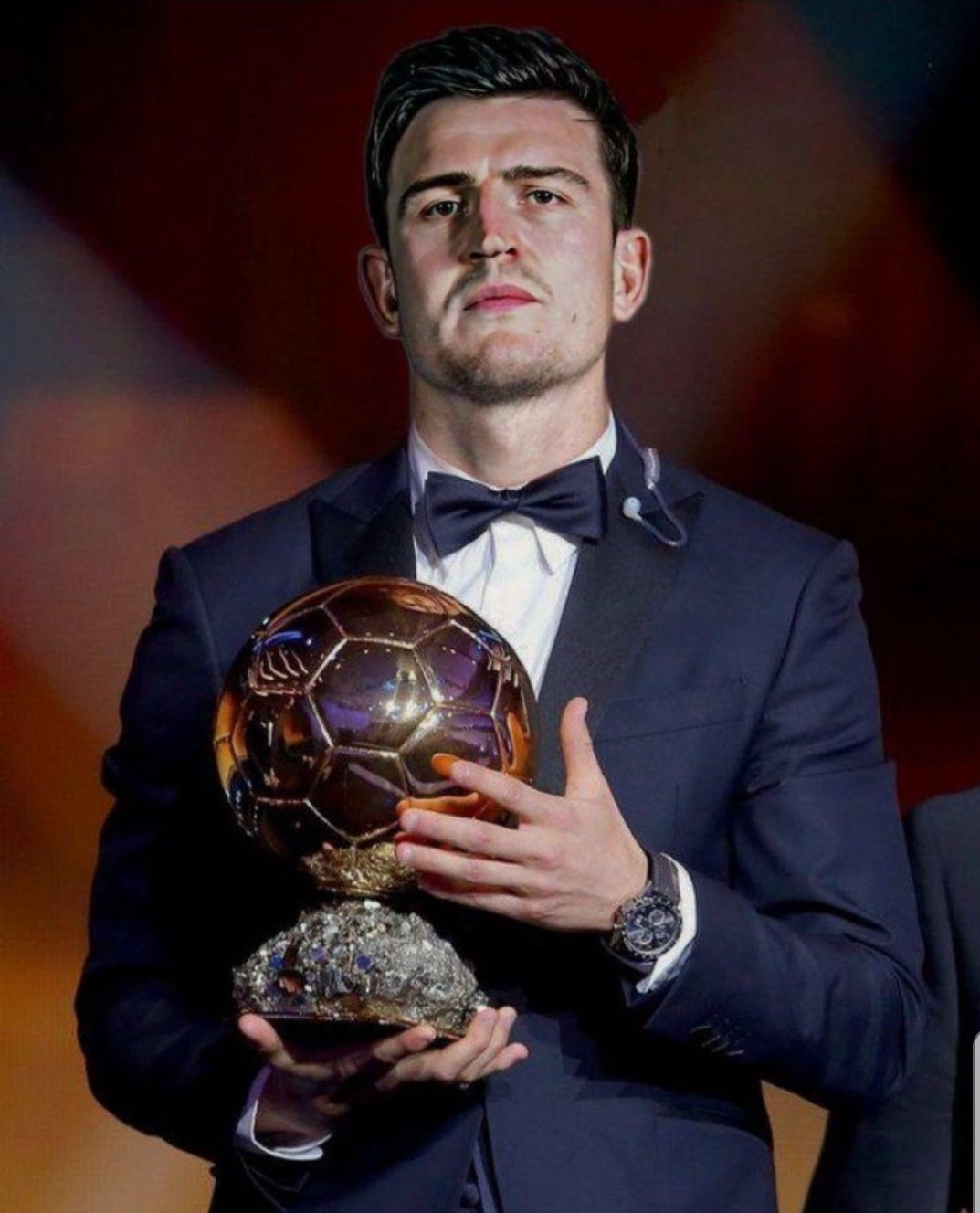 湖记发文：詹姆斯本可以延续纪录，但他做了正确选择赢得比赛