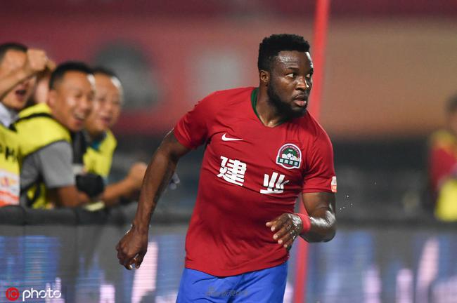 记者：迈阿密国际租借的前锋阿连德已被推荐给河床