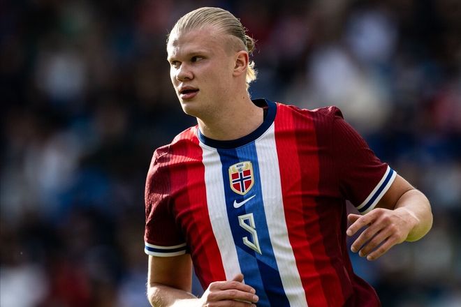 弗里克：拉菲尼亚未入选FIFA最佳阵简直是笑话，他配得上（弗里克：FIFA最佳阵容没有拉菲尼亚堪称笑话，他理应入选）