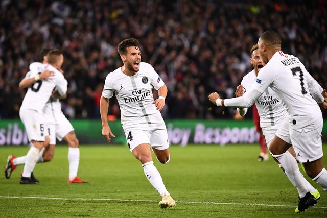 曼联对阵西汉姆联：阿莫林的换人争议与球队表现分析